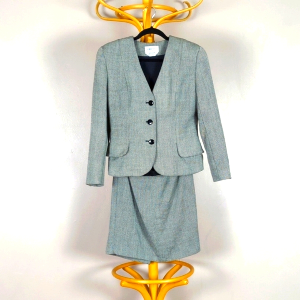 Vintage wool Ports tweed suit jacket and matching skirt